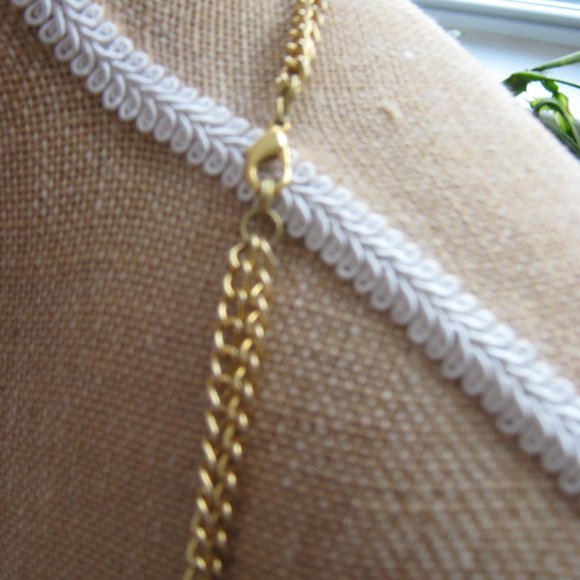 House of Moda Earring and Necklace Set - Picture 7 of 8